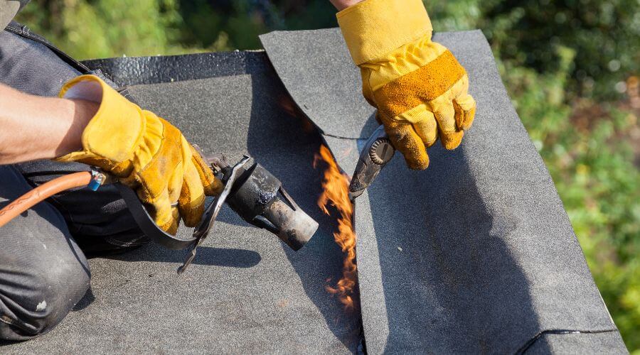 Professional flood damage restoration services in Ford, KS